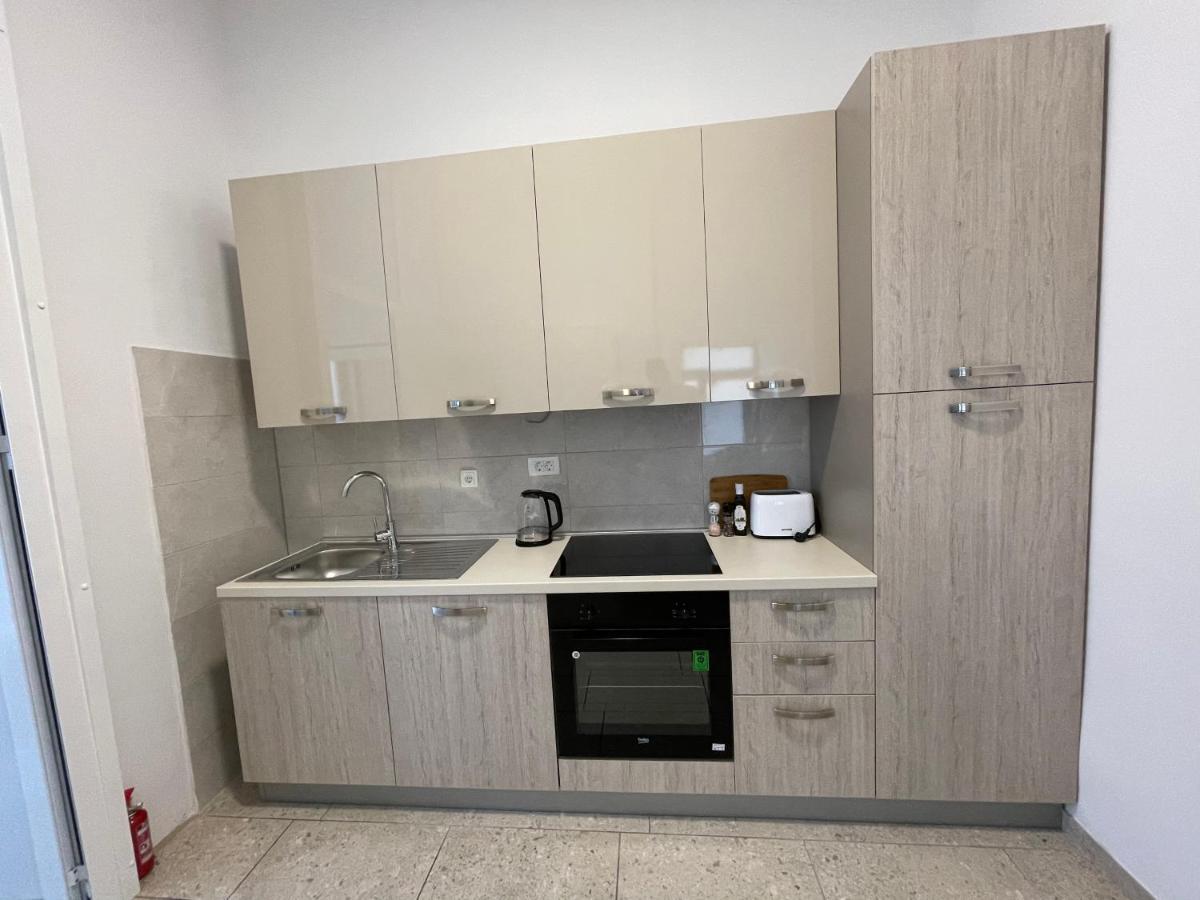 Two Bedroom Apartment N Split Exterior foto